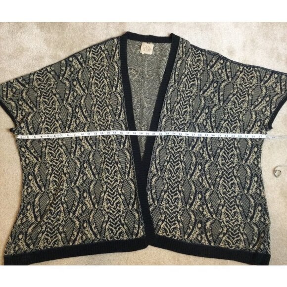 Chaser Womens Open Front Oversized Knit Cardigan Sweater Snake Print Size XS - Picture 9 of 10
